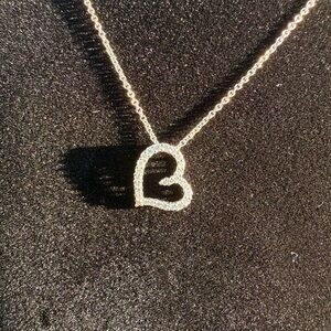Hearts on Fire 18 carat white gold with diamonds Heart Necklace